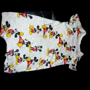 1 piece Mickey Mouse short outfit.
